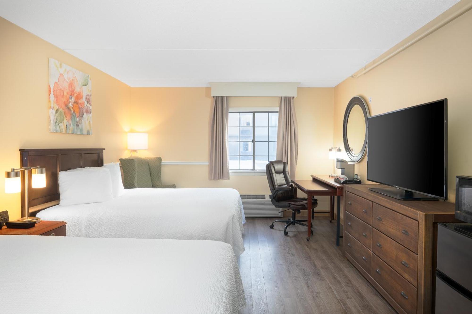 Fireside Inn & Suites West Lebanon Room photo