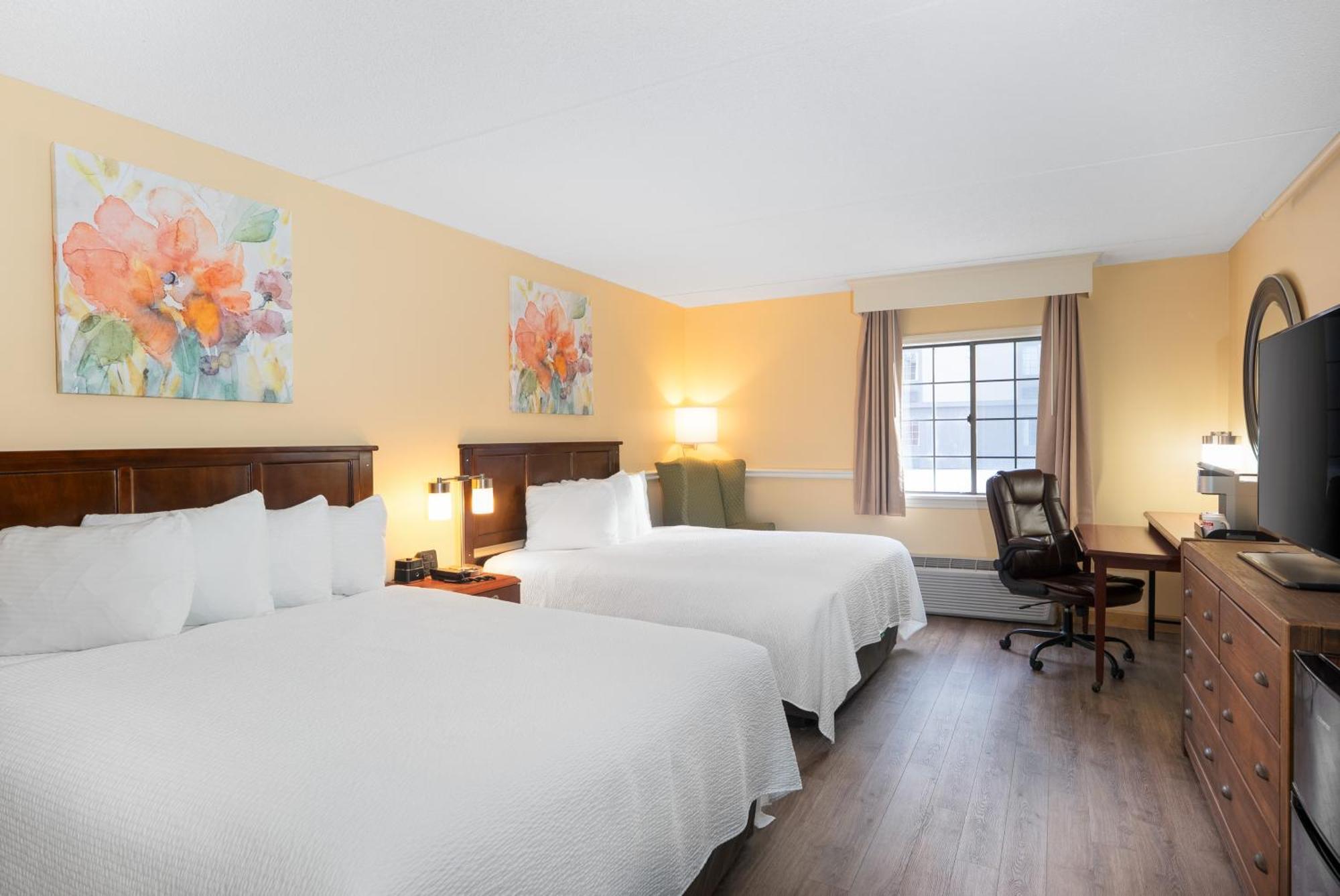 Fireside Inn & Suites West Lebanon Exterior photo