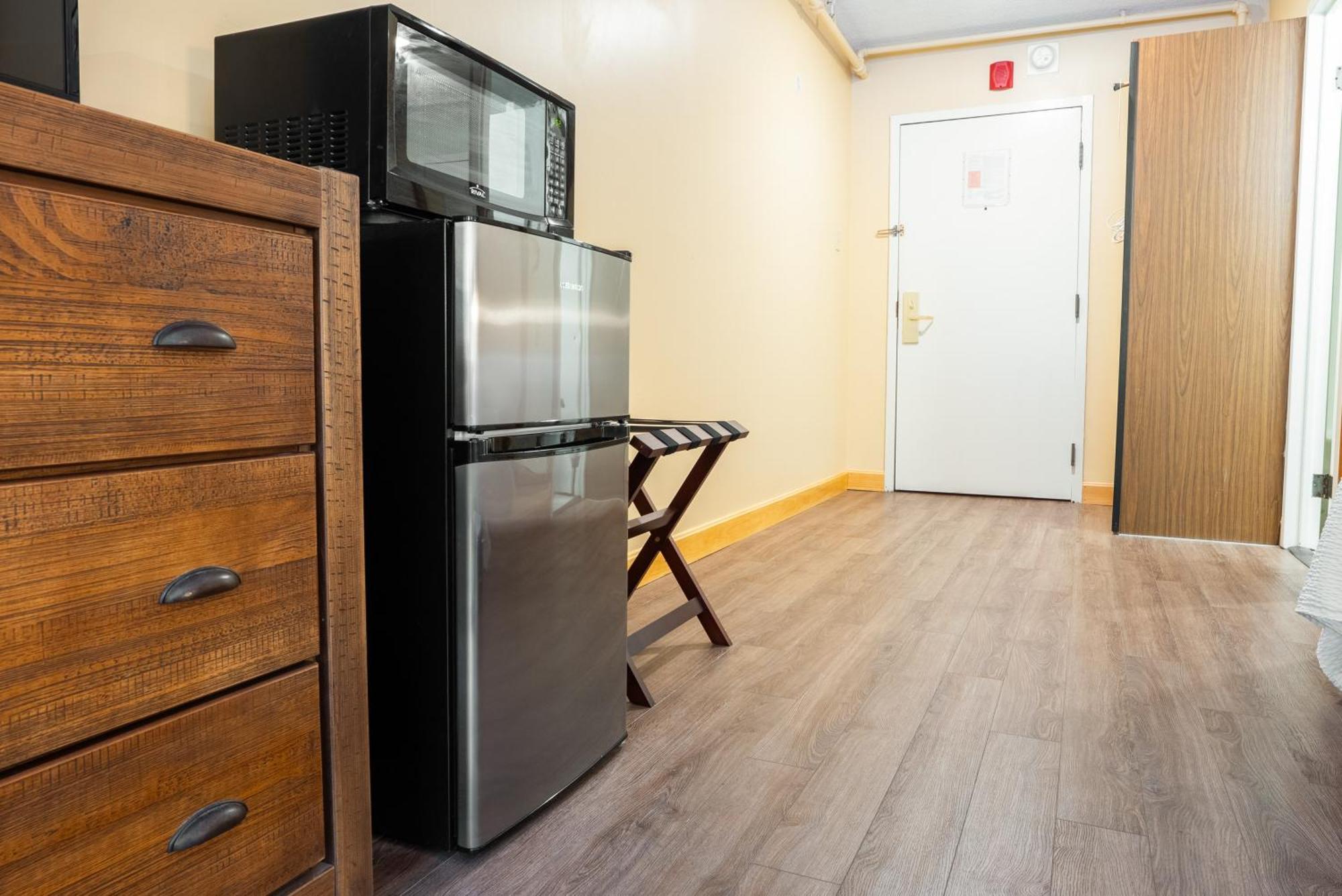 Fireside Inn & Suites West Lebanon Room photo